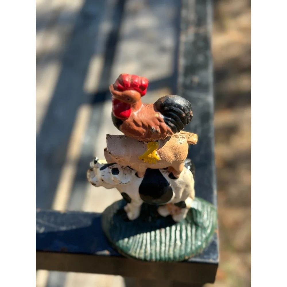 Vintage Cast Iron Stacked Farm Animals Figurine Rooster Pig Cow Farmhouse Decor‎ - Picture 2 of 7